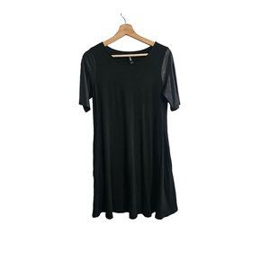 Agnes & Dora‎ Shift Knee Length Dress Size Small Pockets Black